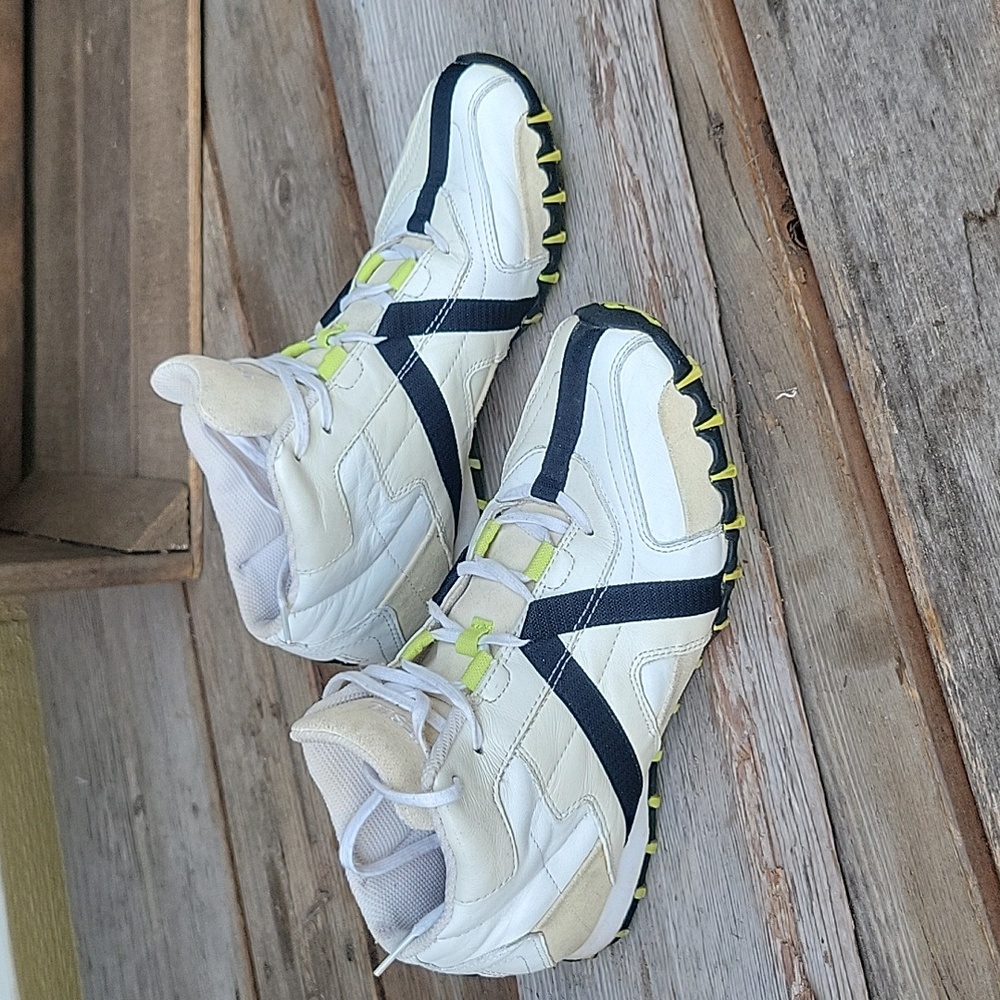 Womans vintage Diesel Lady Tronn style size 9